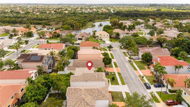 317 SW 191st Terrace, Pembroke Pines, FL 33029