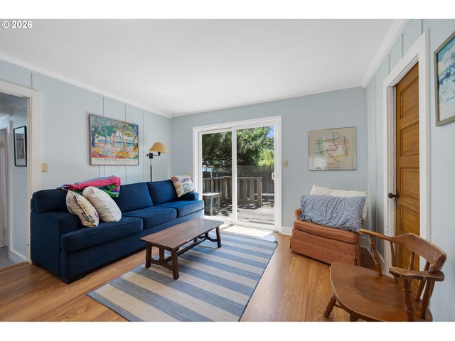 552 HIGHWAY 101, Rockaway Beach, OR 97136