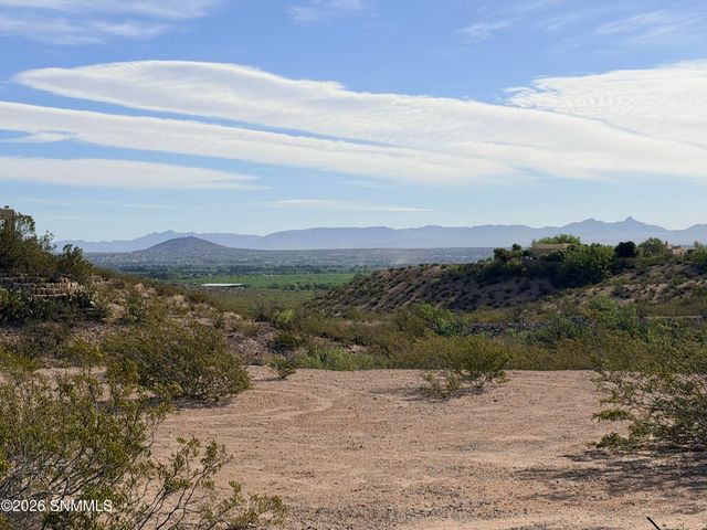 6708 Desert Blossom Road, Las Cruces, NM 88007