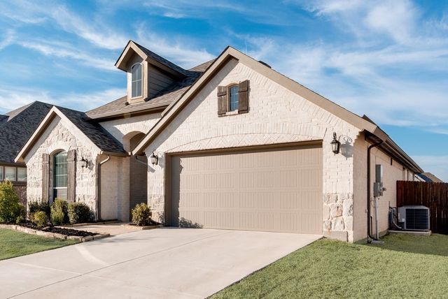 208 Joseph Drive, Princeton, TX 75407