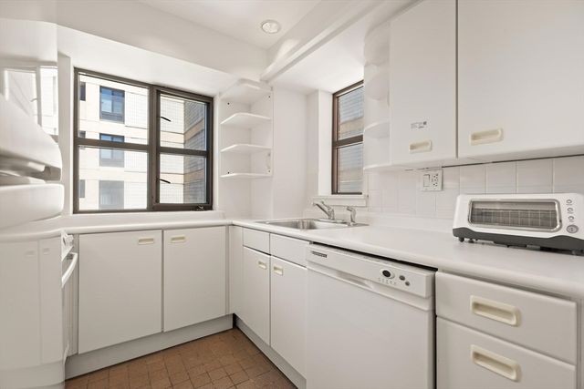 931 Massachusetts Avenue 606, Cambridge, MA 02139