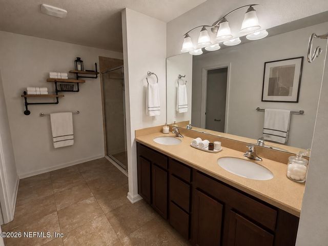 312 W ADELAIDE Drive, St. Johns, FL 32259