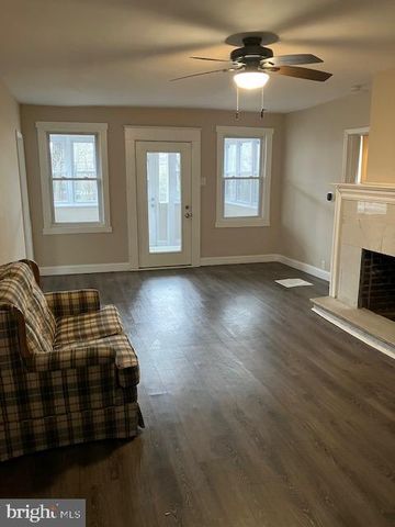 45 W LAKESHORE DR, Browns Mills, NJ 08015