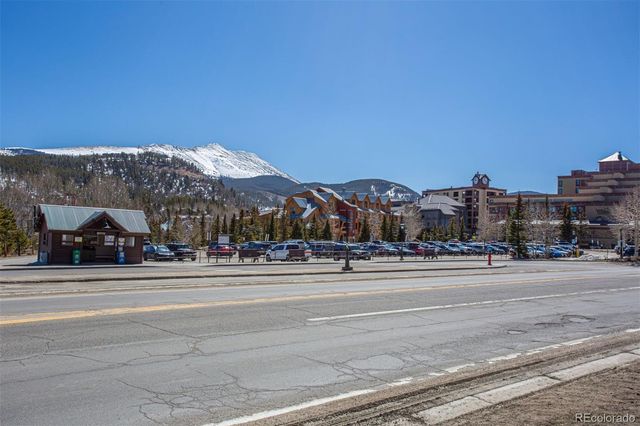 305 S Park Avenue 205, Breckenridge, CO 80424