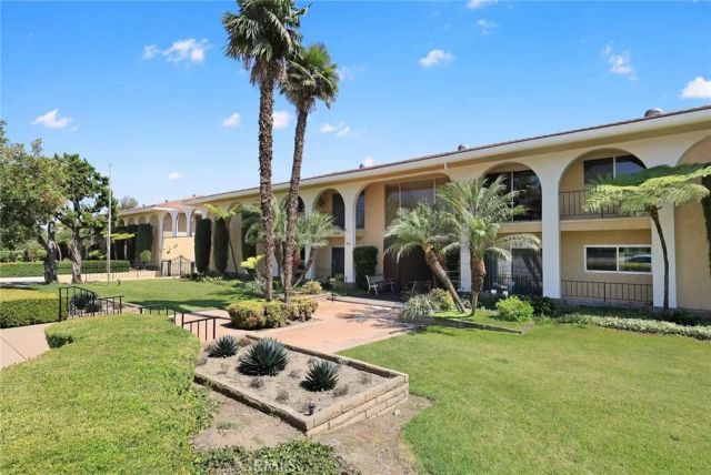 630 W Huntington Drive 216, Arcadia, CA 91007