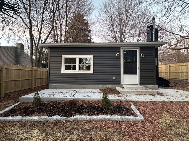 103 Sunrise Trail, Wallkill, NY 12589