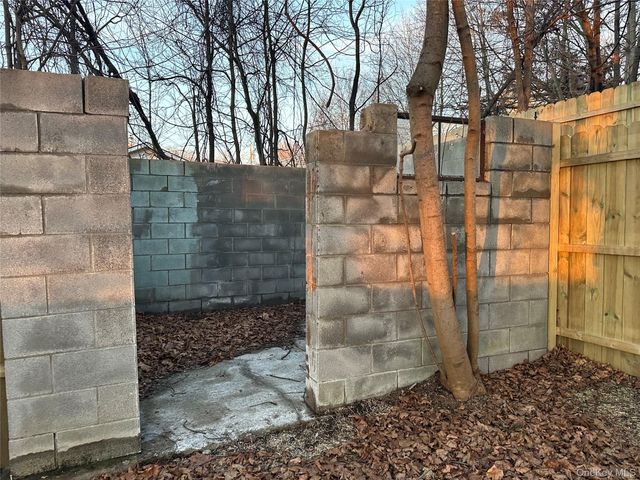 103 Sunrise Trail, Wallkill, NY 12589