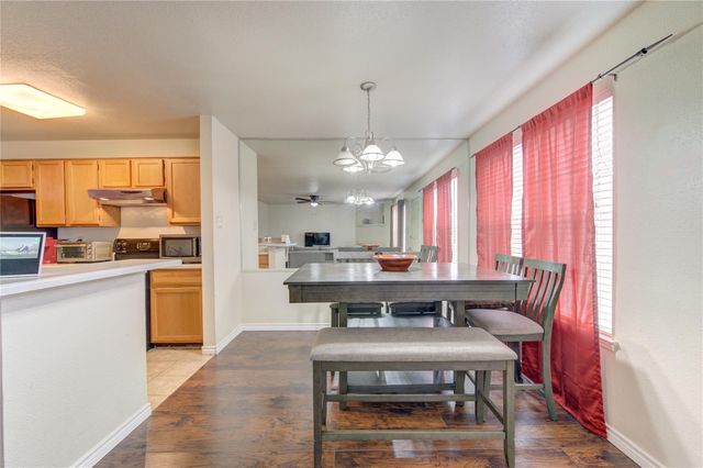 8245 Creekbend Drive, Houston, TX 77071