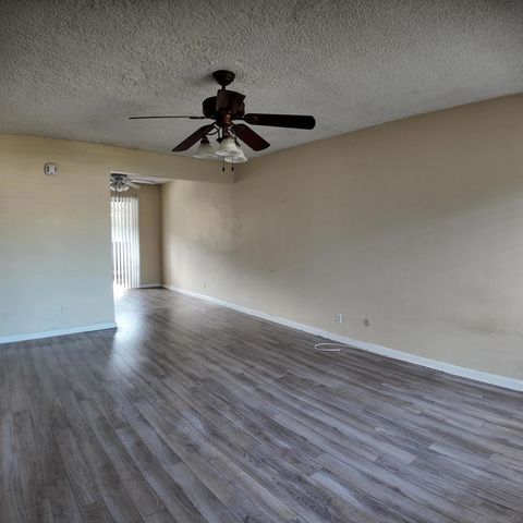 7000 S La Cienega Blvd 29, Inglewood, CA 90302