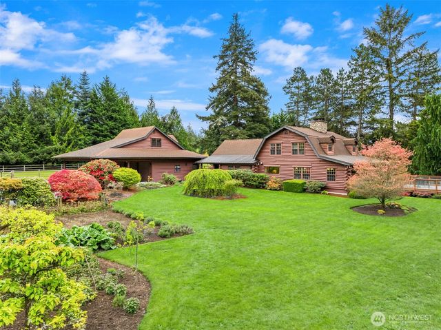 1916 Sawdust Hill Road NE, Poulsbo, WA 98370