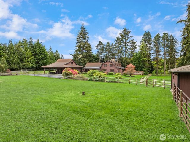1916 Sawdust Hill Road NE, Poulsbo, WA 98370