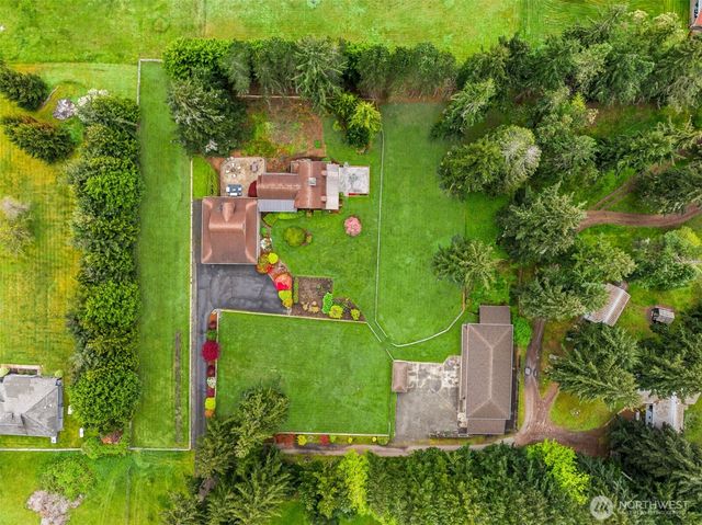 1916 Sawdust Hill Road NE, Poulsbo, WA 98370