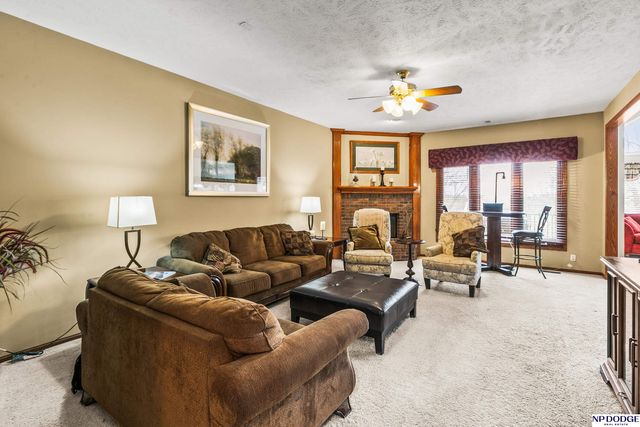 17494 Orchard Avenue, Omaha, NE 68135