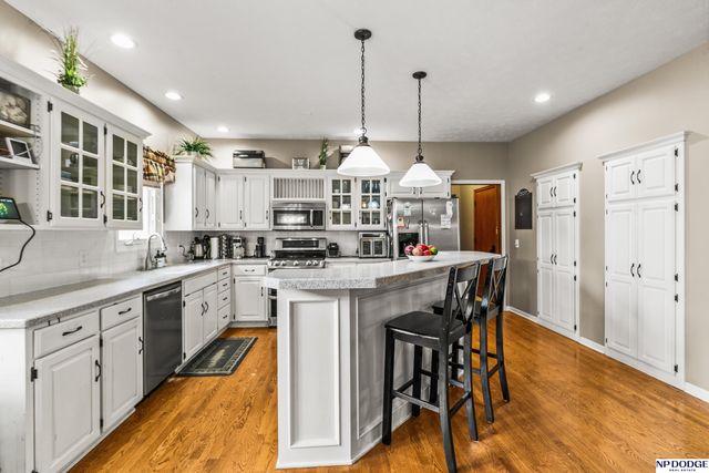 17494 Orchard Avenue, Omaha, NE 68135