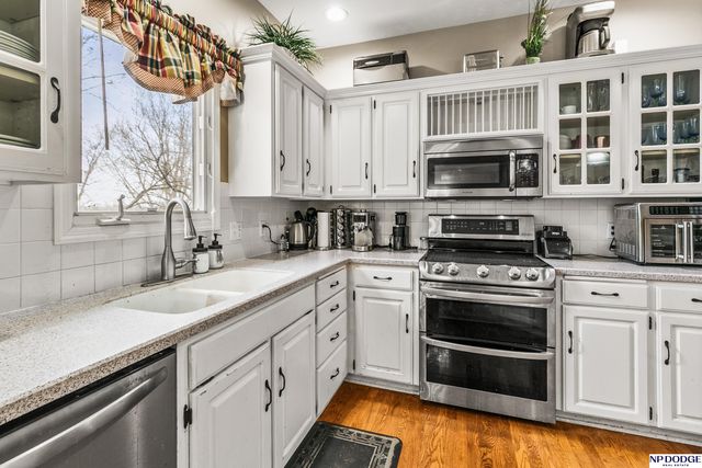 17494 Orchard Avenue, Omaha, NE 68135