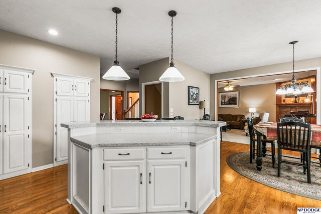 17494 Orchard Avenue, Omaha, NE 68135