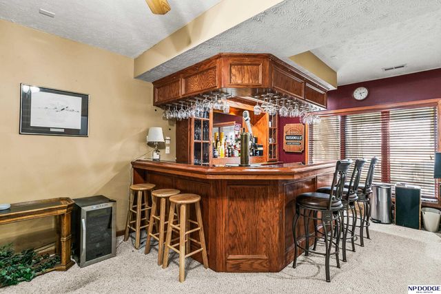 17494 Orchard Avenue, Omaha, NE 68135