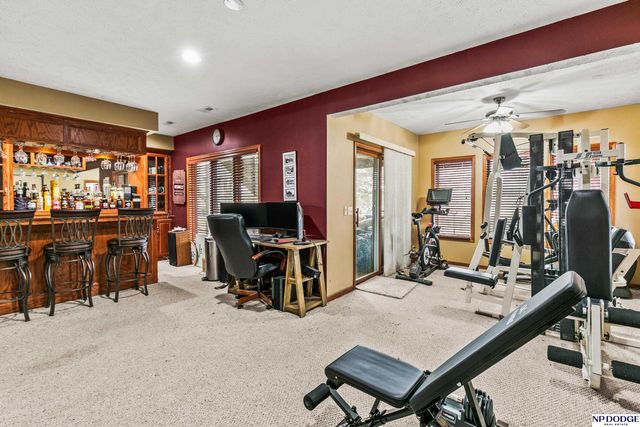 17494 Orchard Avenue, Omaha, NE 68135