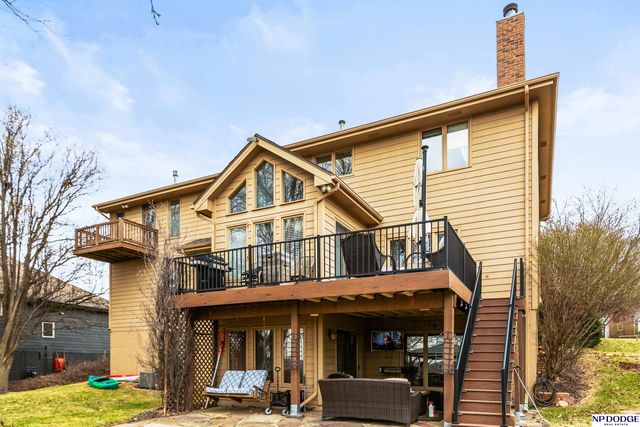 17494 Orchard Avenue, Omaha, NE 68135