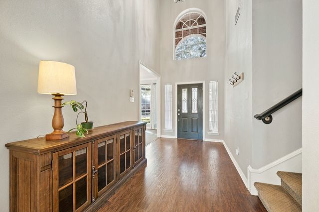 7720 Bridlewood Court, North Richland Hills, TX 76182