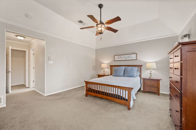 7720 Bridlewood Court, North Richland Hills, TX 76182