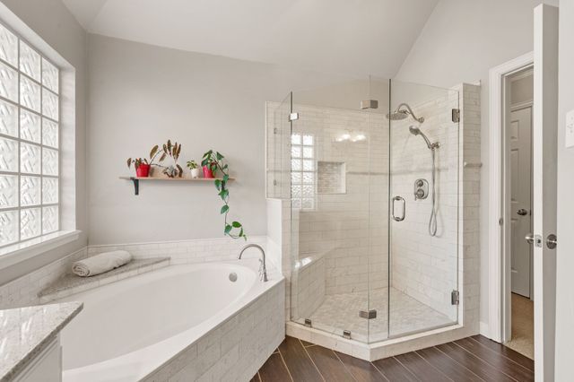 7720 Bridlewood Court, North Richland Hills, TX 76182