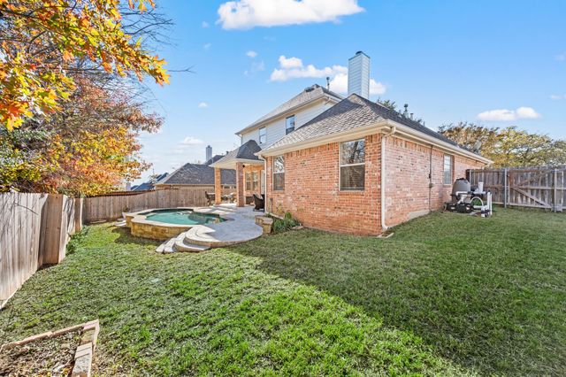 7720 Bridlewood Court, North Richland Hills, TX 76182