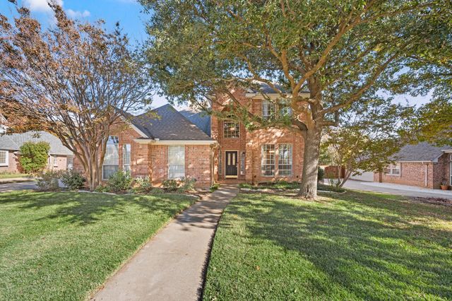 7720 Bridlewood Court, North Richland Hills, TX 76182