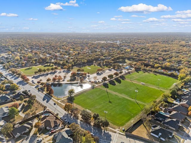 7720 Bridlewood Court, North Richland Hills, TX 76182