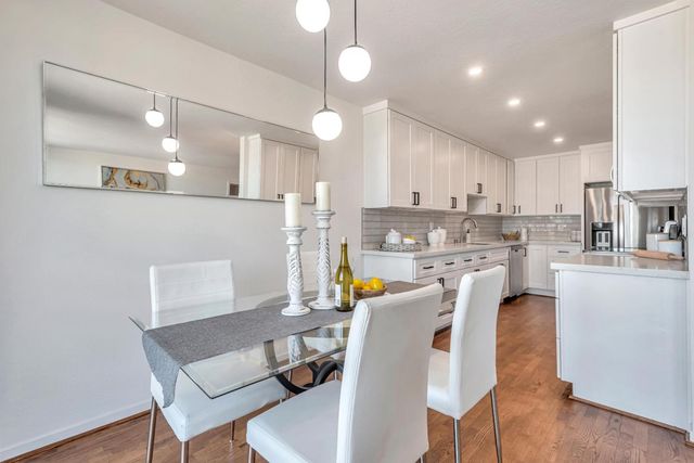 1700 San Carlos Avenue 206, San Carlos, CA 94070