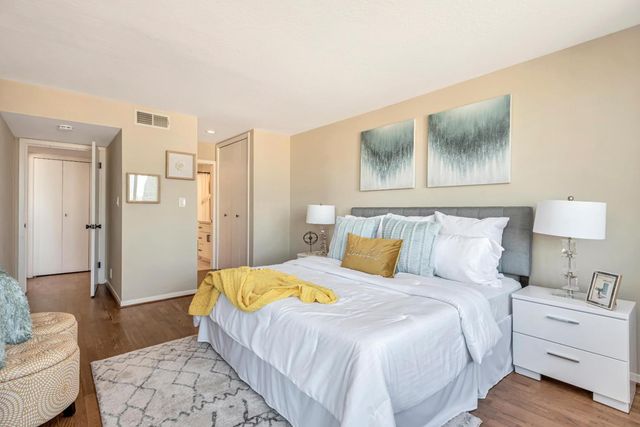 1700 San Carlos Avenue 206, San Carlos, CA 94070