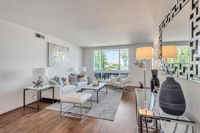 1700 San Carlos Avenue 206, San Carlos, CA 94070