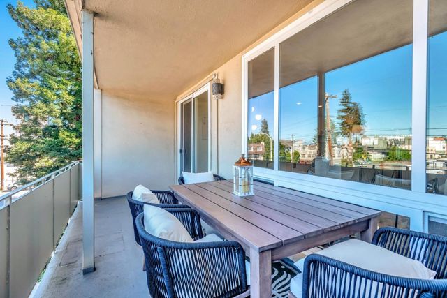1700 San Carlos Avenue 206, San Carlos, CA 94070