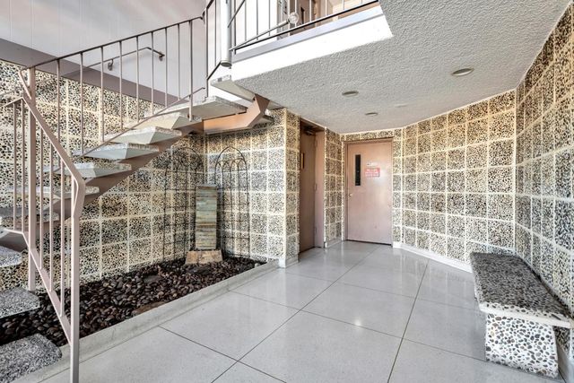 1700 San Carlos Avenue 206, San Carlos, CA 94070
