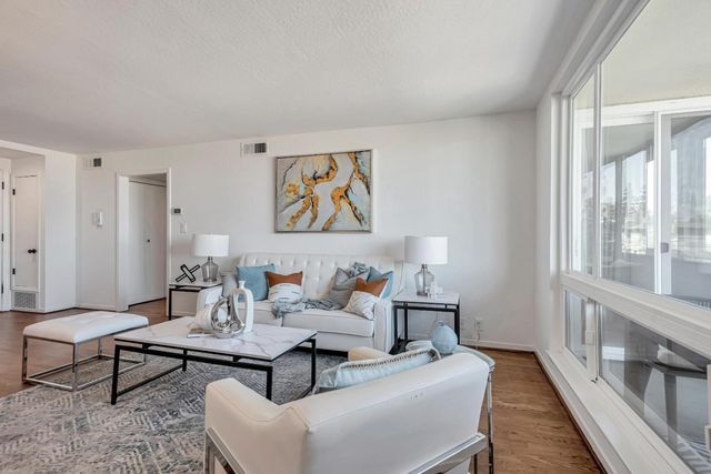 1700 San Carlos Avenue 206, San Carlos, CA 94070