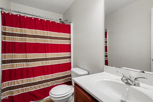 575 Randolph Drive, Clayton, NC 27520
