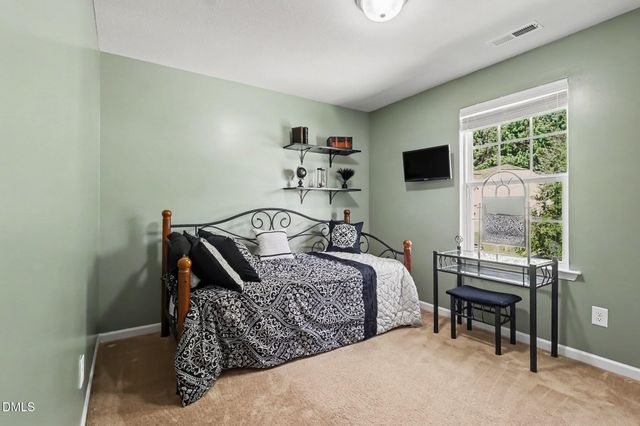 575 Randolph Drive, Clayton, NC 27520