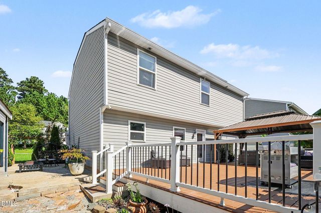 575 Randolph Drive, Clayton, NC 27520