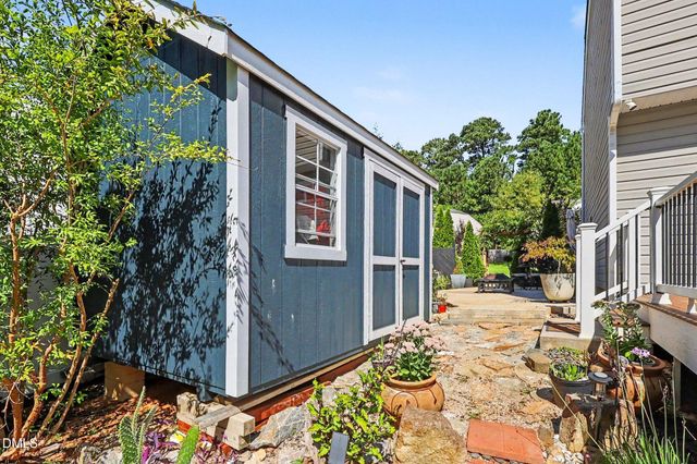 575 Randolph Drive, Clayton, NC 27520