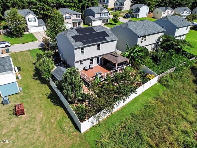 575 Randolph Drive, Clayton, NC 27520