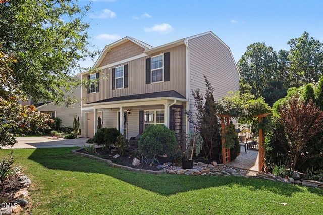 575 Randolph Drive, Clayton, NC 27520