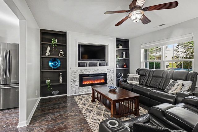 575 Randolph Drive, Clayton, NC 27520
