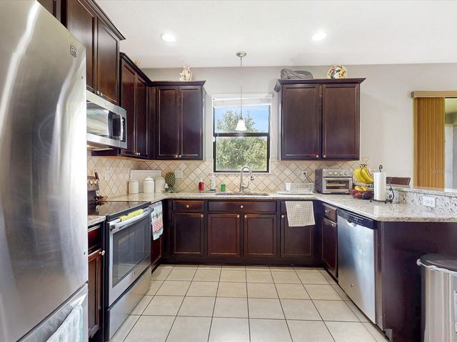 955 LA MIRADA COURT, Kissimmee, FL 34744