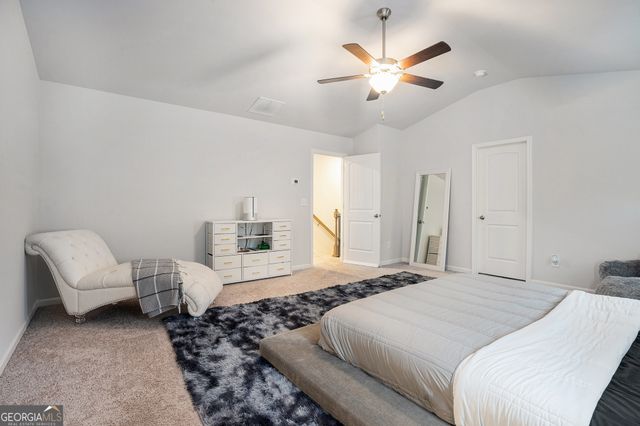 1205 Lakehaven Lane, Loganville, GA 30052