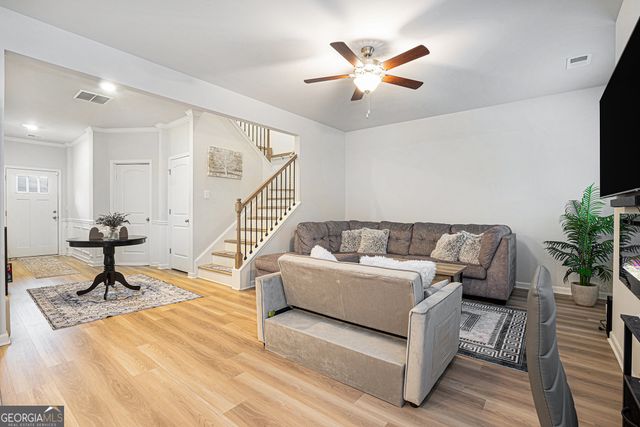 1205 Lakehaven Lane, Loganville, GA 30052