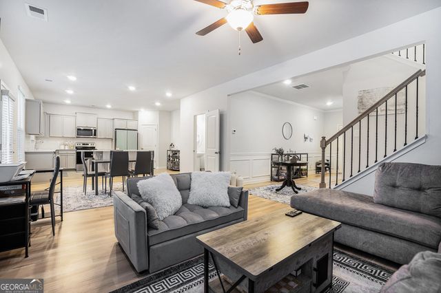 1205 Lakehaven Lane, Loganville, GA 30052