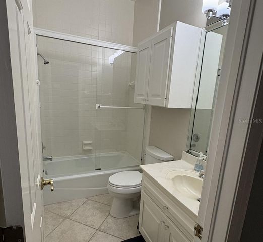 10484 LONGWOOD DRIVE, Seminole, FL 33777