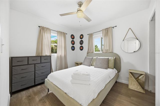 664 GRAY STREET S, St Petersburg, FL 33707