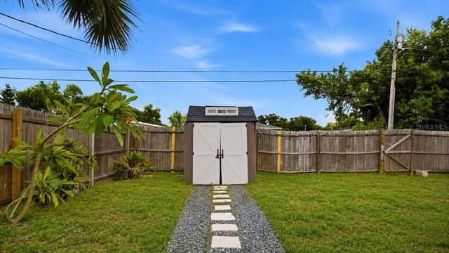 664 GRAY STREET S, St Petersburg, FL 33707