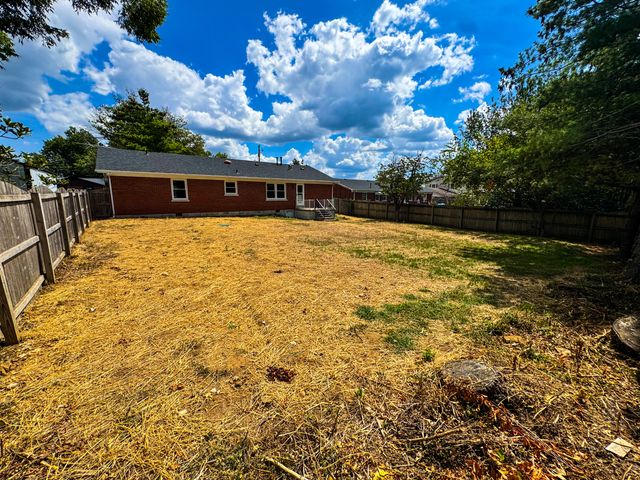 1214 Dee Dee Drive, Richmond, KY 40475